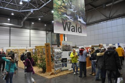 Der Messestand von Sachsenforst auf der Messe Haus Garten Freizeit 2015 in Leipzig