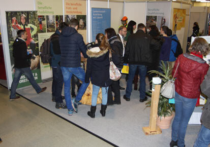 Gedränge am Messestand am 24.01.2016