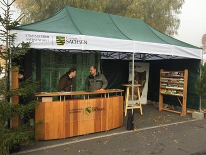 Der Infostand von Sachsenforst